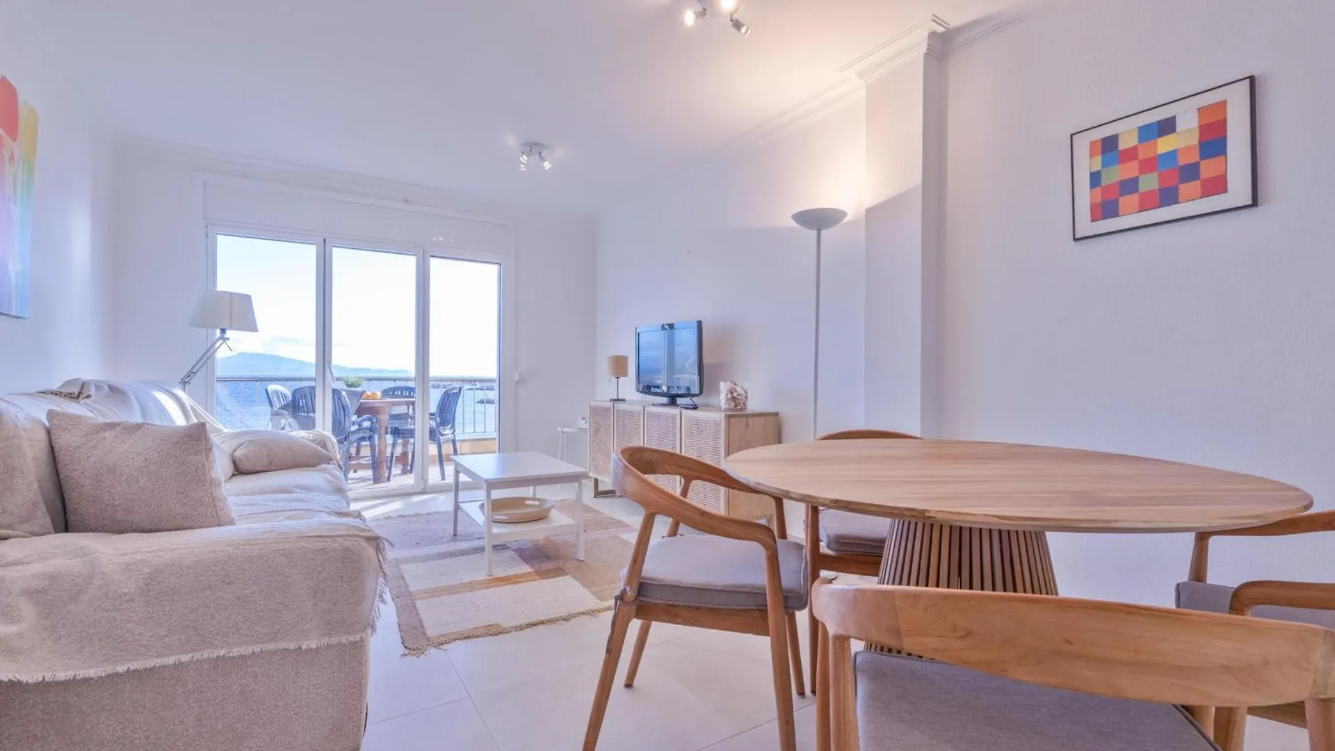 Ref. Escala Beach 3: Apartamento Con Vistas Al Mar A Pie De Playa ! - Es-325-24 托罗埃利亚-德蒙特格里 公寓