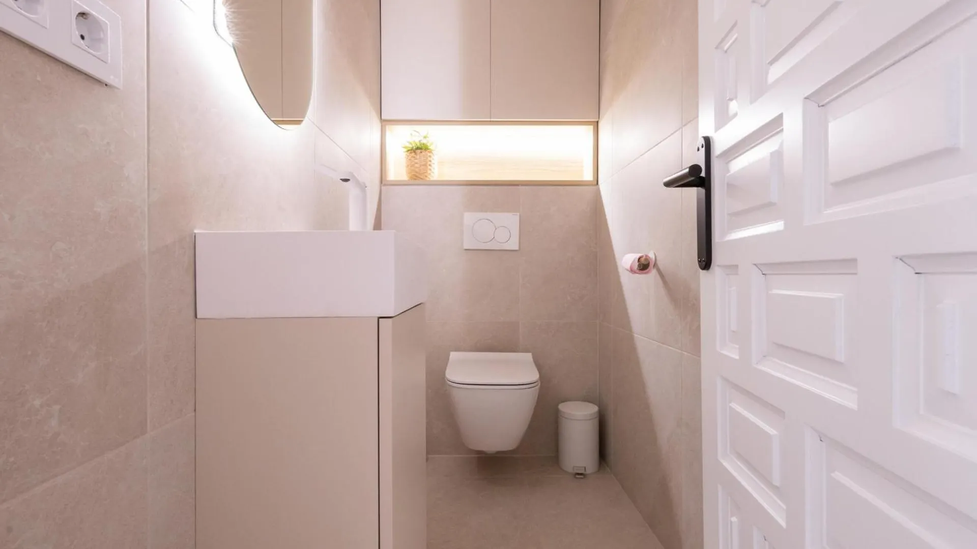 Torroella de Montgrí Ref. Escala Beach 3: Apartamento Con Vistas Al Mar A Pie De Playa ! - Es-325-24 0*, Torroella de Montgrí
