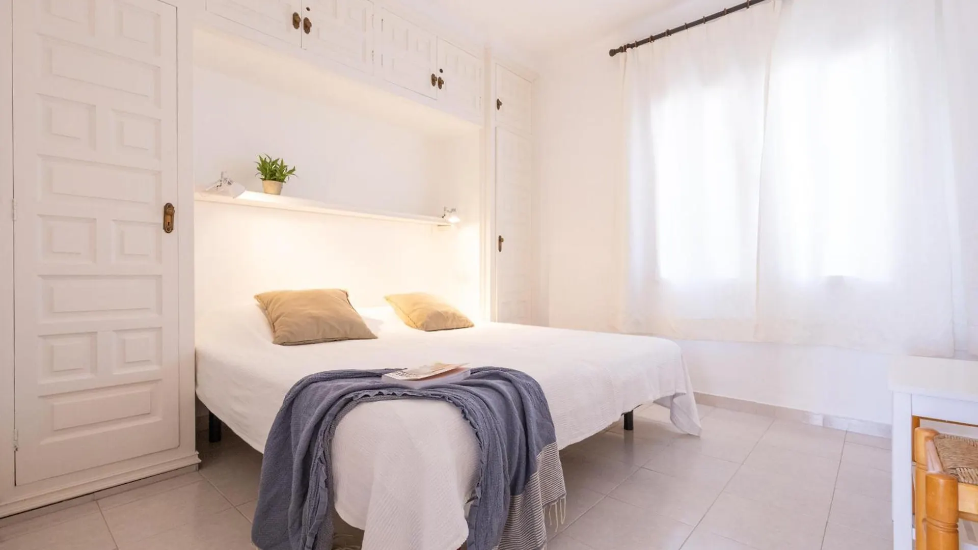 Ref. Escala Beach 3: Apartamento Con Vistas Al Mar A Pie De Playa ! - Es-325-24 托罗埃利亚-德蒙特格里 西班牙