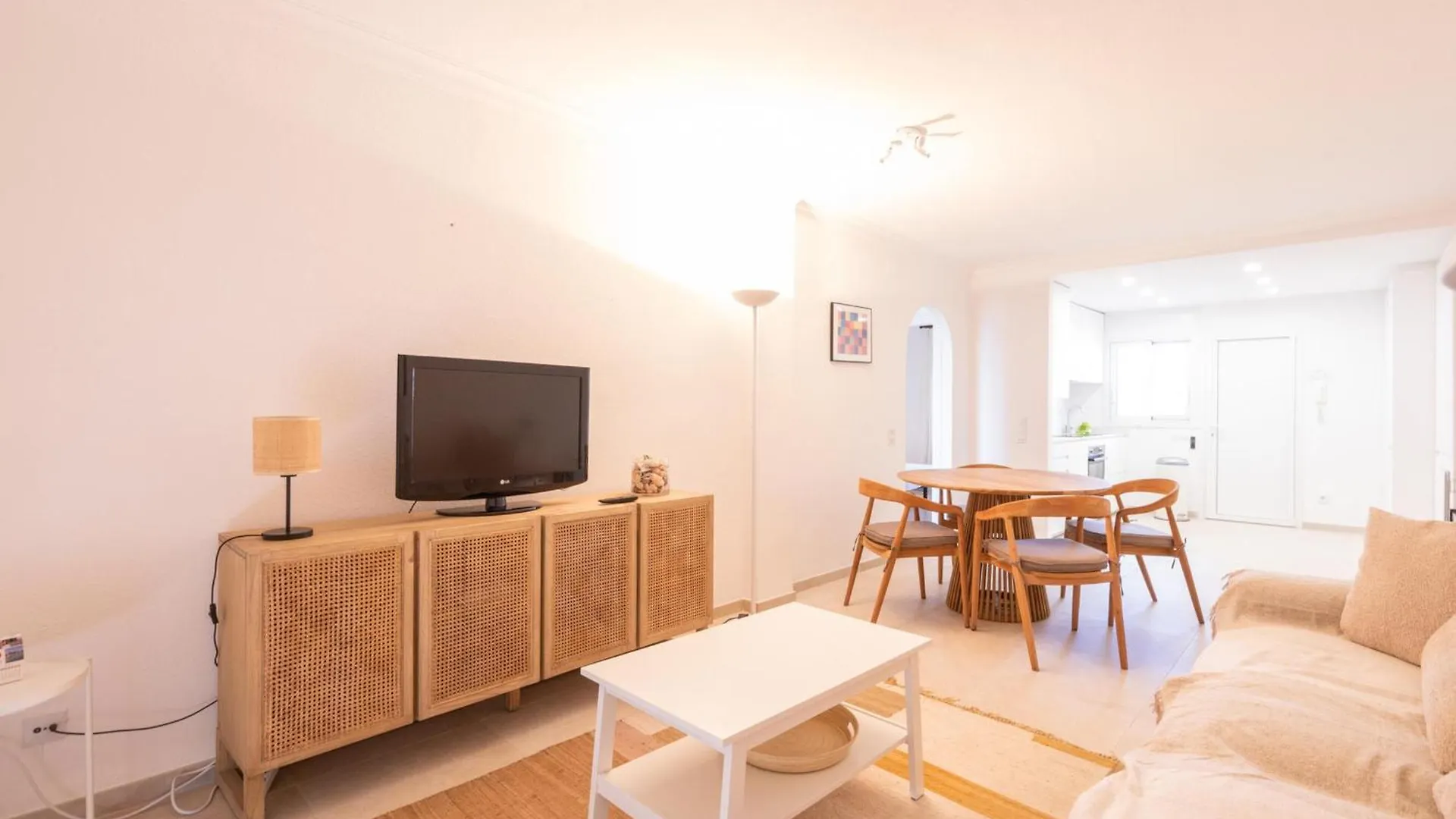 Ref. Escala Beach 3: Apartamento Con Vistas Al Mar A Pie De Playa ! - Es-325-24 托罗埃利亚-德蒙特格里