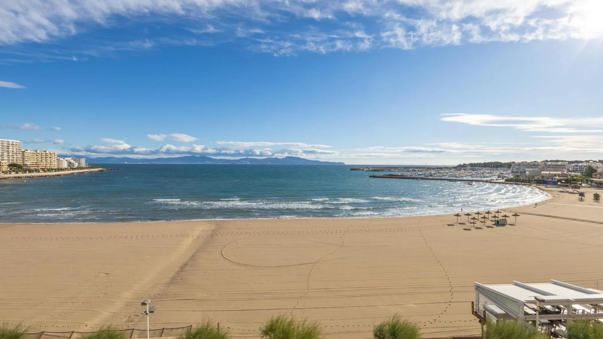 公寓 Ref. Escala Beach 3: Apartamento Con Vistas Al Mar A Pie De Playa ! - Es-325-24 托罗埃利亚-德蒙特格里